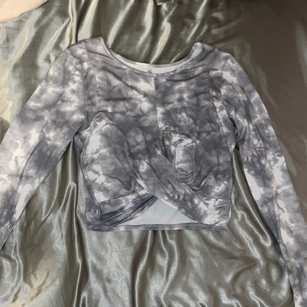 never worn 
size small
